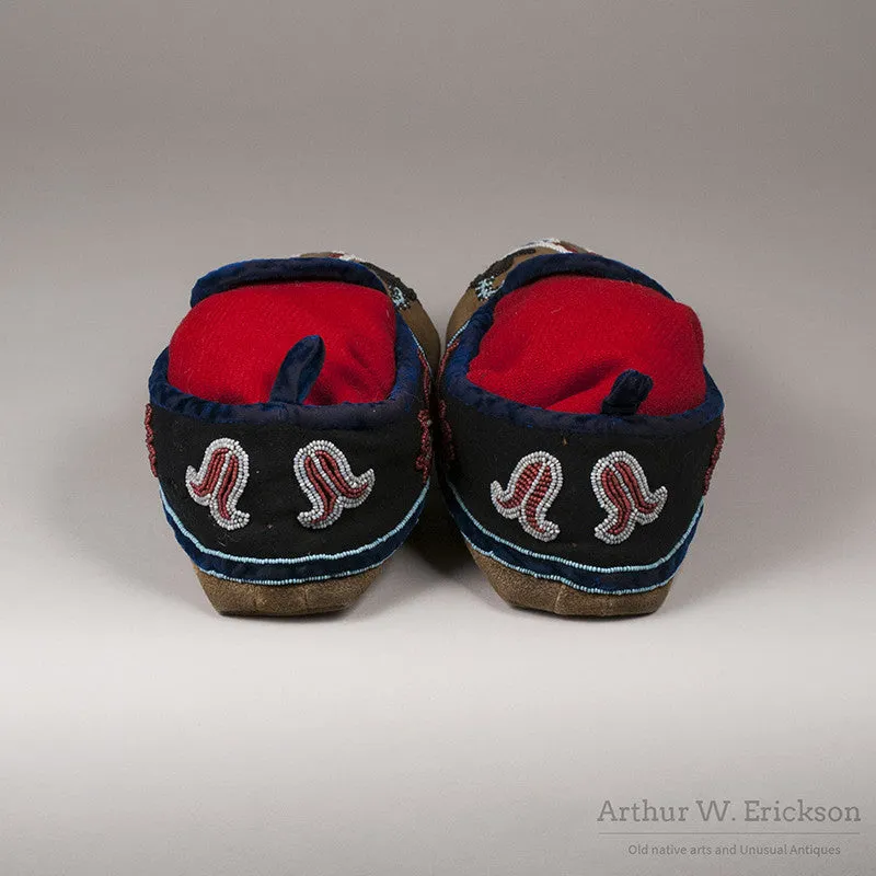 Athabaskan Beaded Moccasins