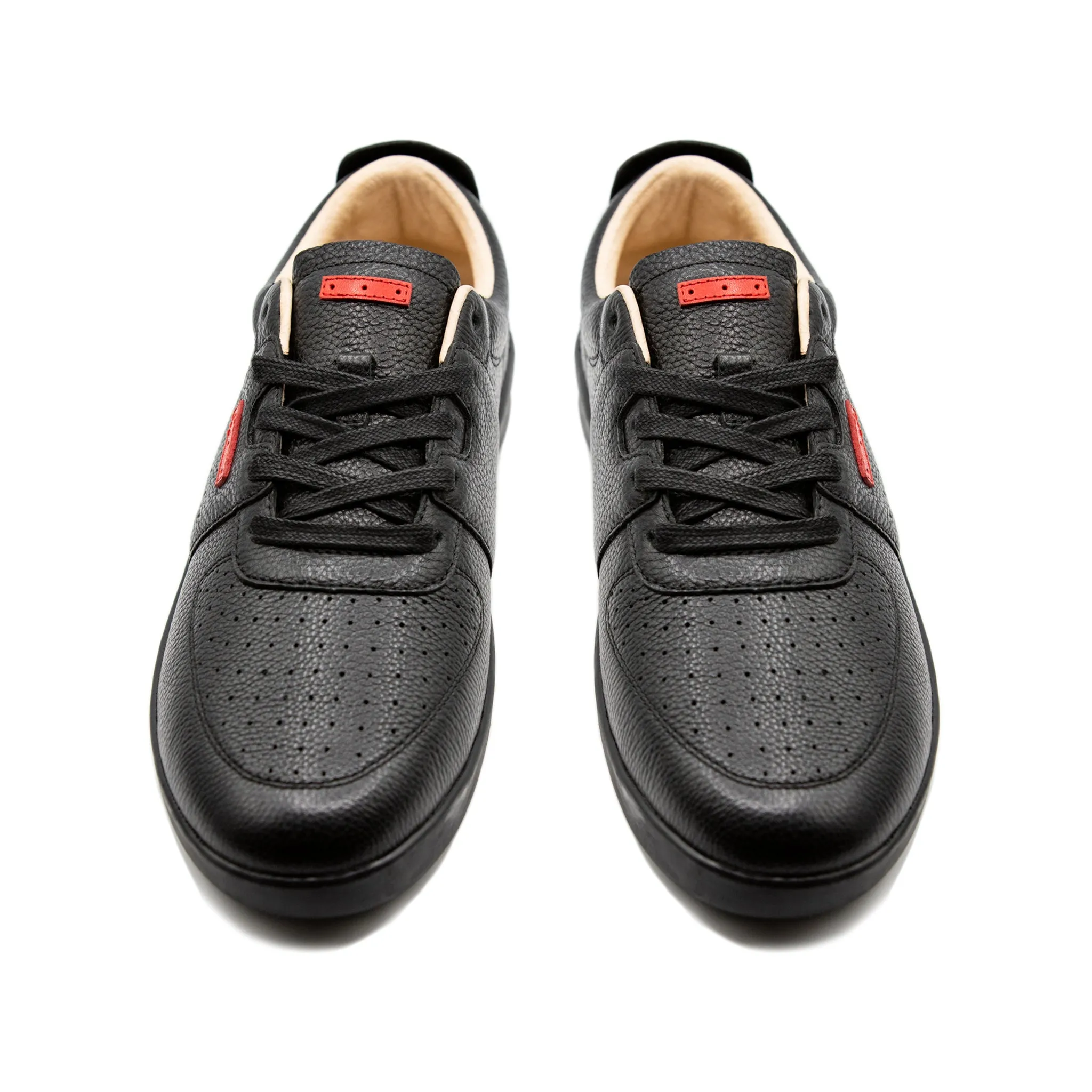 Harmann Black / Black