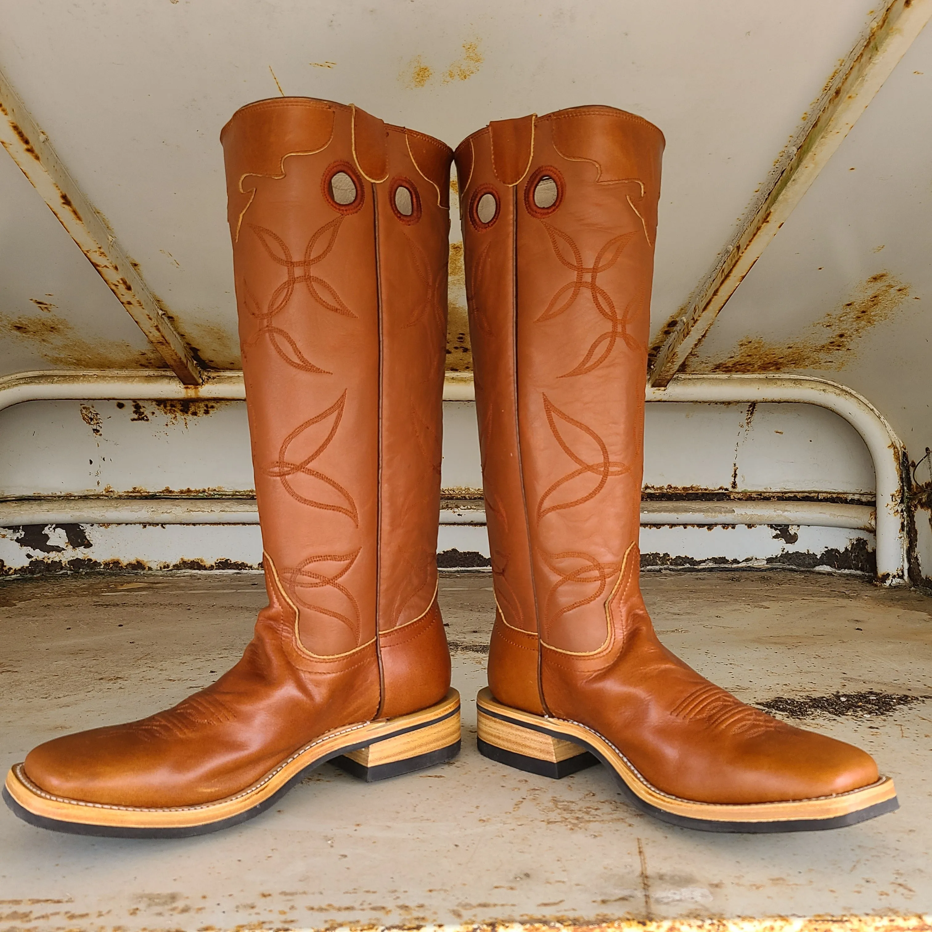 Hondo Picosa Creek Exclusive Retan w/Maple Crazy Horse - The El Paso Boot