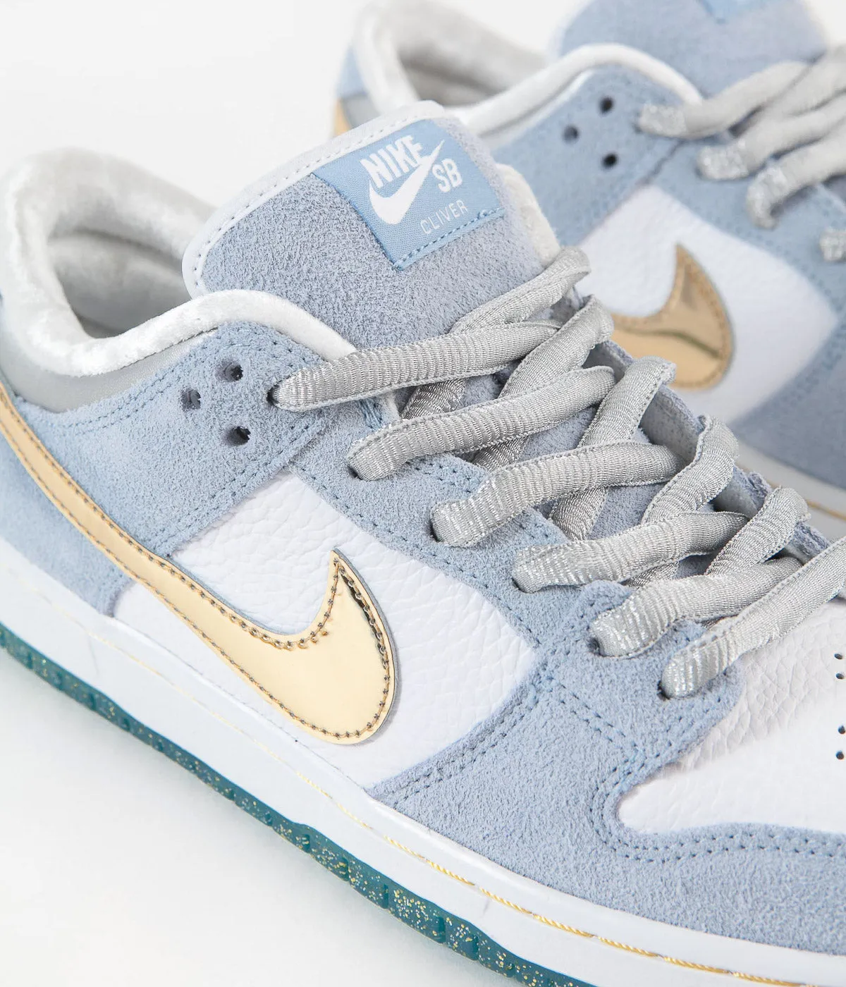 Nike SB x Sean Cliver Dunk Low Shoes - Psychic Blue / Metallic Gold - White