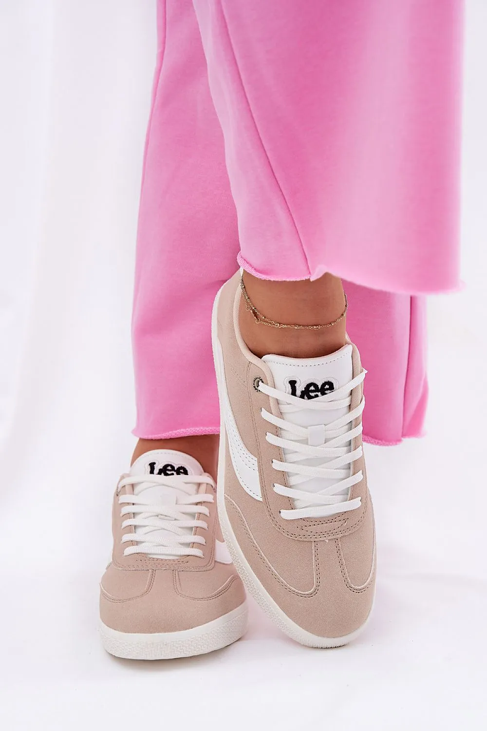 Sport Shoes Step in style