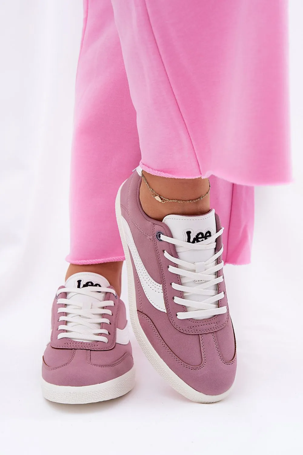 Sport Shoes Step in style