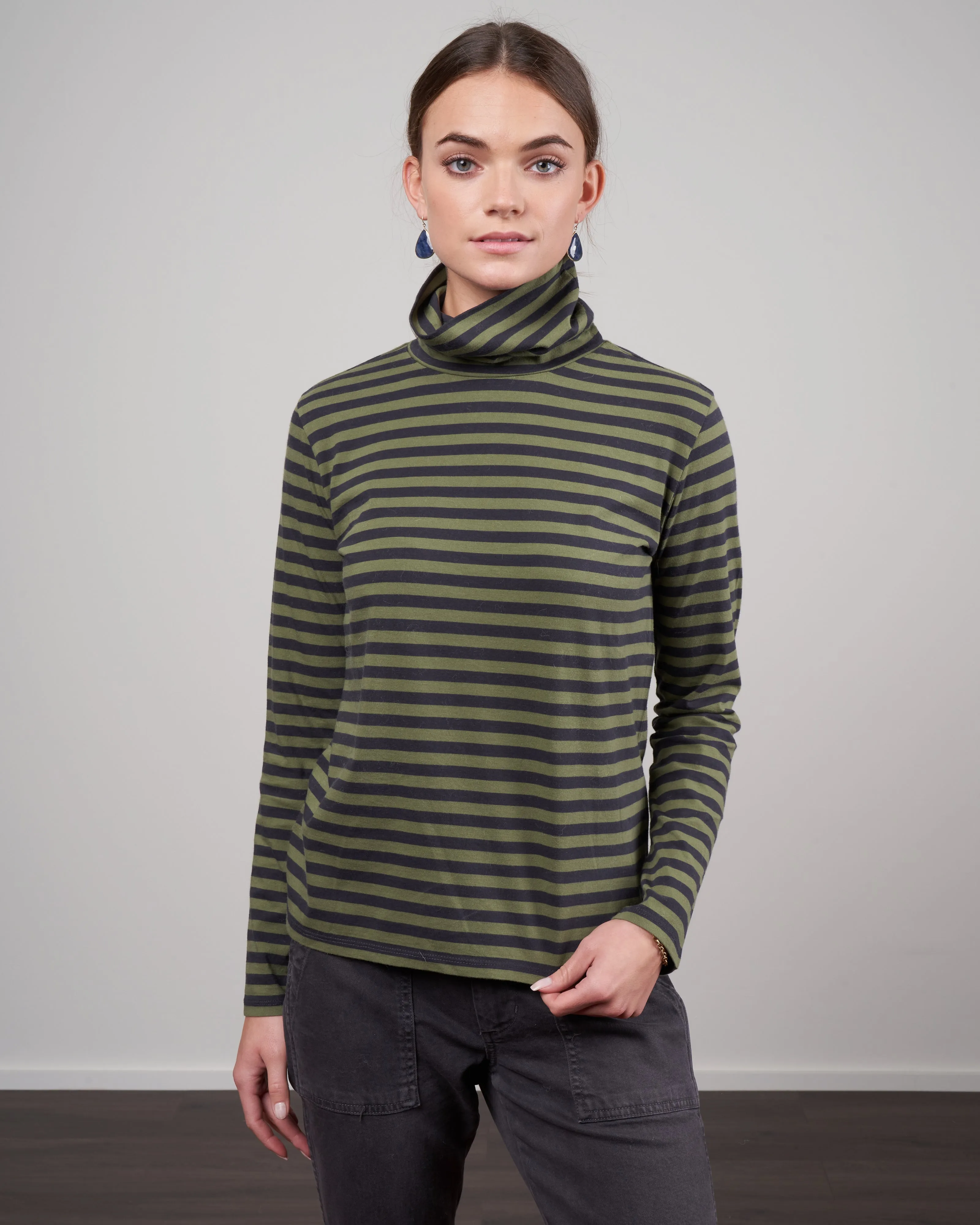 the turtleneck - army/graphite a gp