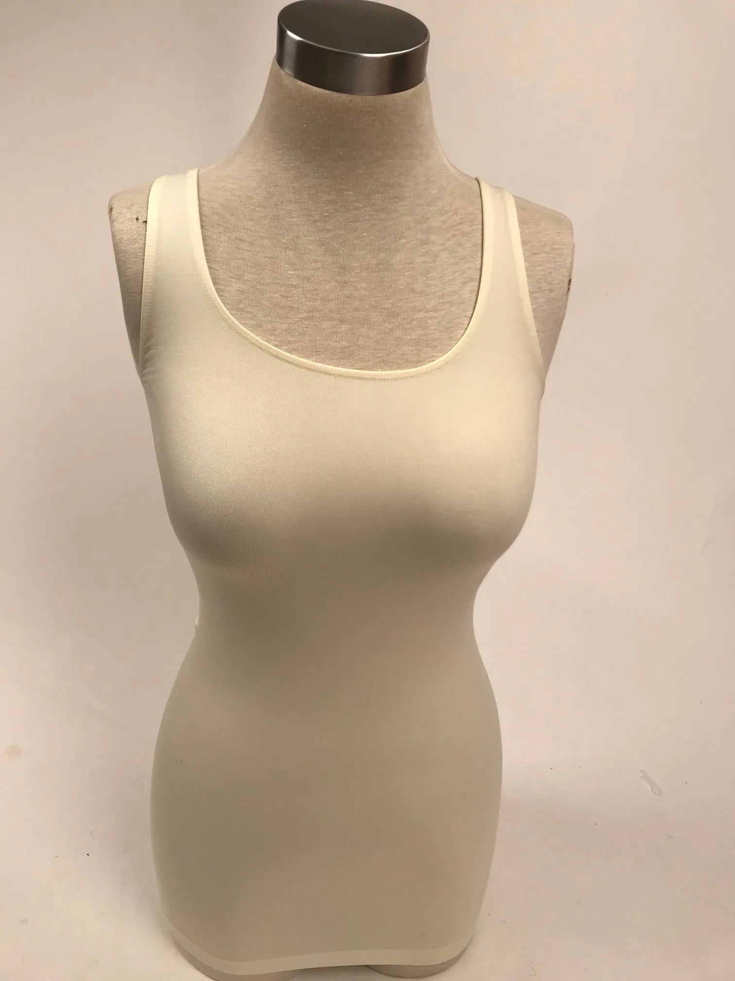 Women's Sugar Lips | Seamless Scoop Neck Tank Top | Ivory
